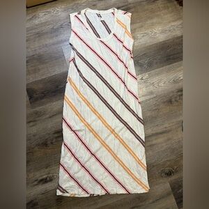 Lou & Grey Side slit midi dress - EUC